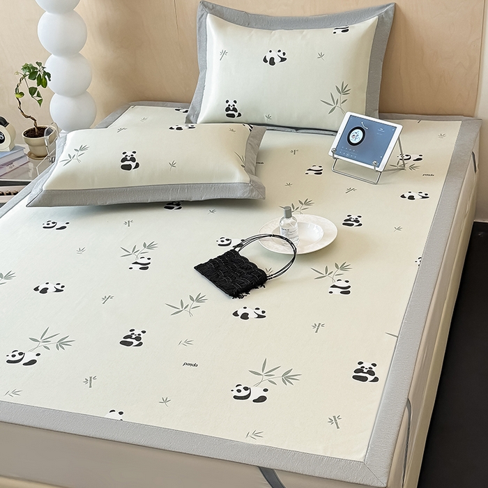 91家纺网 家纺一手货源 找家纺 懒猫家纺 2026新款高精密冰丝抗菌防螨床席床笠凉席 熊猫乐园-绿床席