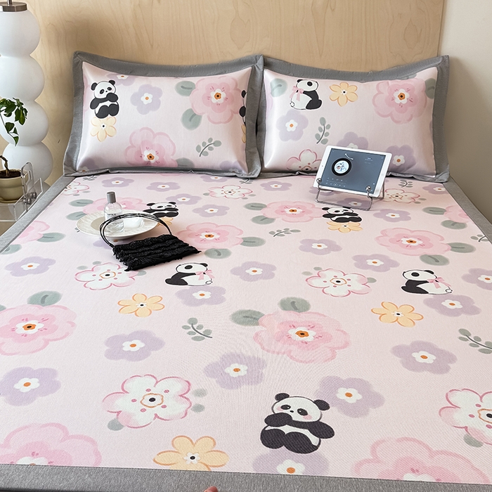 91家纺网 家纺一手货源 找家纺 懒猫家纺 2026新款高精密冰丝抗菌防螨床席床笠凉席 快乐熊猫床笠