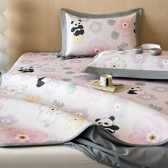 91家纺网 家纺一手货源 找家纺 懒猫家纺 2026新款高精密冰丝抗菌防螨床席床笠凉席 快乐熊猫床笠