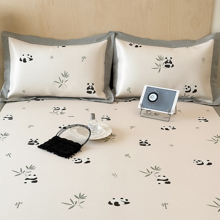 91家纺网 家纺一手货源 找家纺 懒猫家纺 2026新款高精密冰丝抗菌防螨床席床笠凉席 熊猫乐园-白床笠