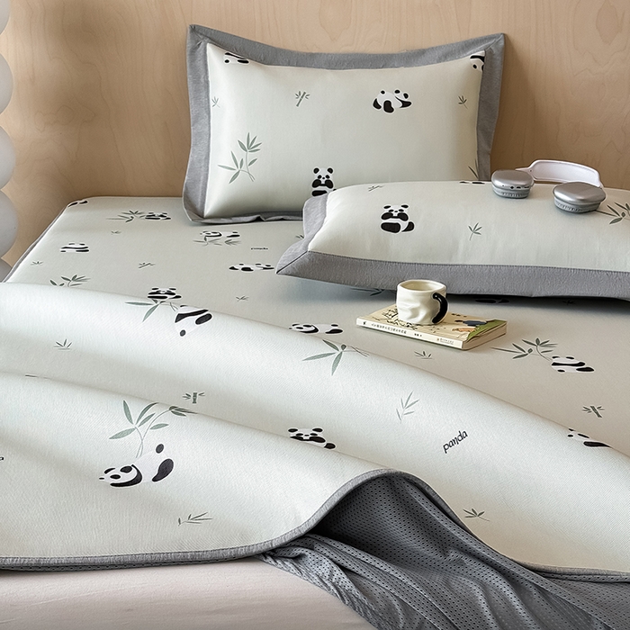 91家纺网 家纺一手货源 找家纺 懒猫家纺 2026新款高精密冰丝抗菌防螨床席床笠凉席 熊猫乐园-绿床笠