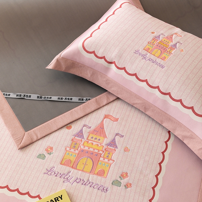 91家纺网 家纺一手货源 找家纺 懒猫家纺 2026新款1200D冰丝印花刺绣凉席床笠款床席款 城堡-床席款