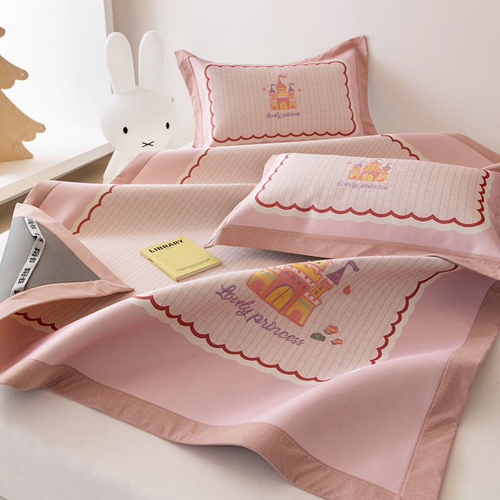 91家纺网 家纺一手货源 找家纺 懒猫家纺 2026新款1200D冰丝印花刺绣凉席床笠款床席款 城堡-床席款