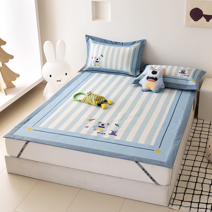 91家纺网 家纺一手货源 找家纺 懒猫家纺 2026新款1200D冰丝印花刺绣凉席床笠款床席款 怪兽星球-床席款