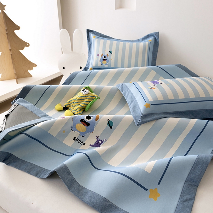 91家纺网 家纺一手货源 找家纺 懒猫家纺 2026新款1200D冰丝印花刺绣凉席床笠款床席款 怪兽星球-床席款