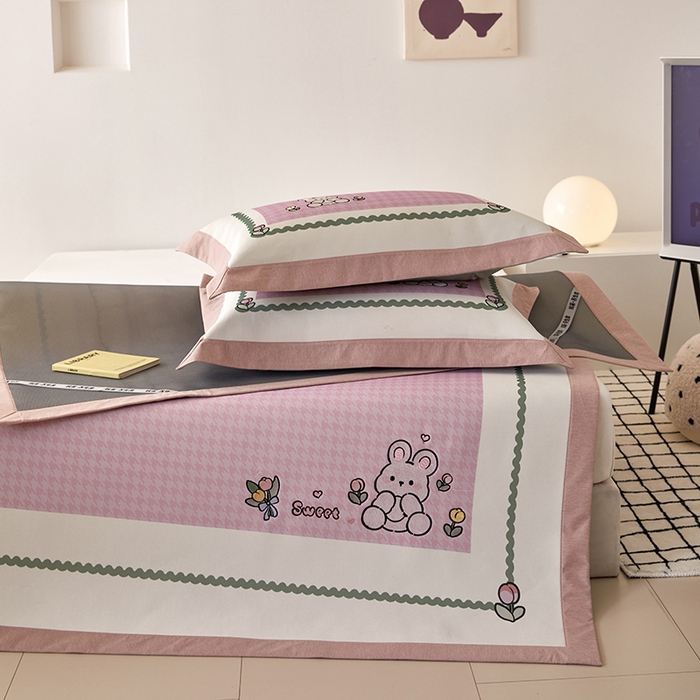 91家纺网 家纺一手货源 找家纺 懒猫家纺 2026新款1200D冰丝印花刺绣凉席床笠款床席款 花园小兔-床席款