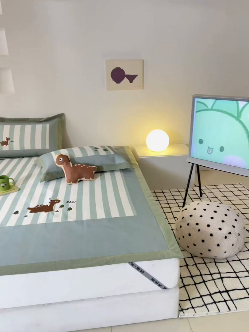 91家纺网 家纺一手货源 找家纺 懒猫家纺 2026新款1200D冰丝印花刺绣凉席床笠款床席款 酷酷恐龙-床席款