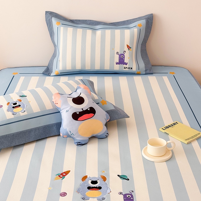 91家纺网 家纺一手货源 找家纺 懒猫家纺 2026新款1200D冰丝印花刺绣凉席床笠款床席款 怪兽星球-床笠款