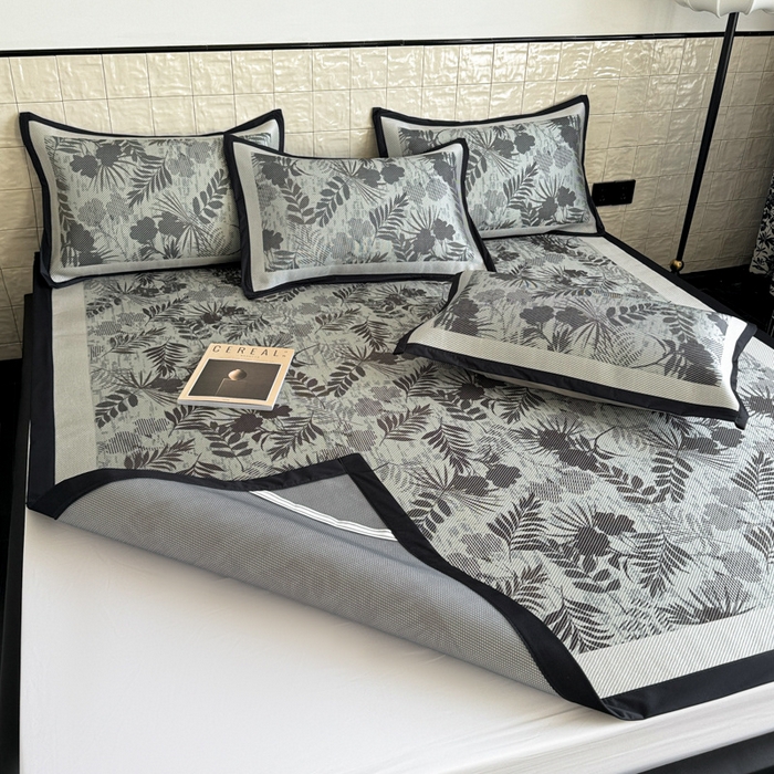 91家纺网 家纺一手货源 找家纺 懒猫家纺 2026新款800D数码印花大版冰藤凉席 梅琳娜