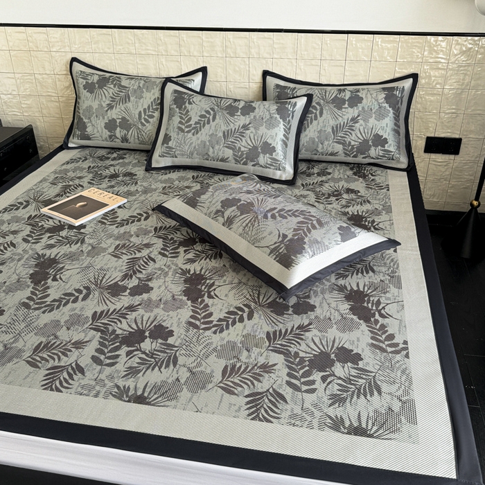 91家纺网 家纺一手货源 找家纺 懒猫家纺 2026新款800D数码印花大版冰藤凉席 梅琳娜