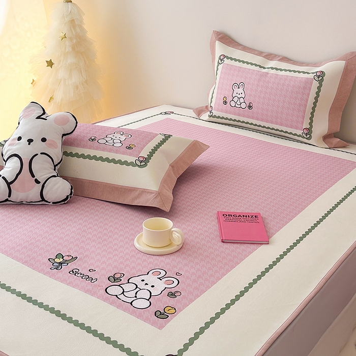 91家纺网 家纺一手货源 找家纺 懒猫家纺 2026新款1200D冰丝印花刺绣凉席床笠款床席款 花园小兔-床笠款