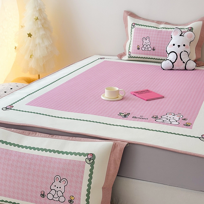 91家纺网 家纺一手货源 找家纺 懒猫家纺 2026新款1200D冰丝印花刺绣凉席床笠款床席款 花园小兔-床笠款