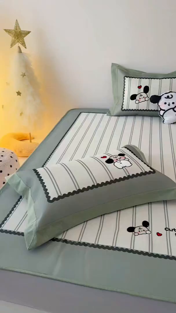 91家纺网 家纺一手货源 找家纺 懒猫家纺 2026新款1200D冰丝印花刺绣凉席床笠款床席款 可爱修狗-床笠款