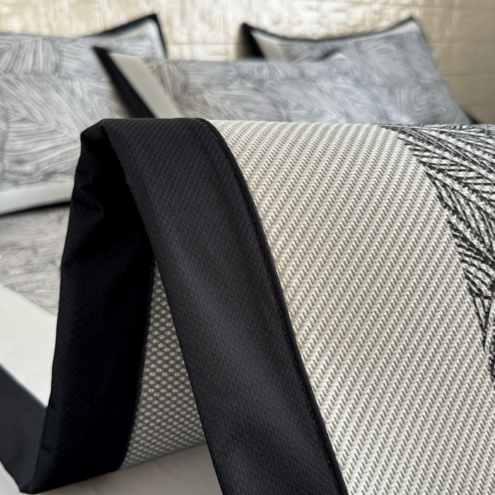 91家纺网 家纺一手货源 找家纺 懒猫家纺 2026新款800D数码印花大版冰藤凉席 莫莉斯