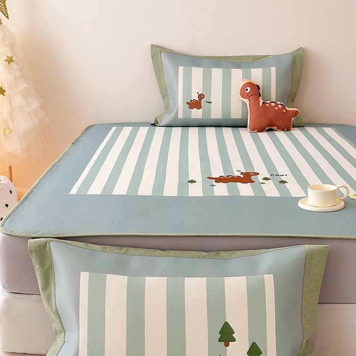 91家纺网 家纺一手货源 找家纺 懒猫家纺 2026新款1200D冰丝印花刺绣凉席床笠款床席款 酷酷恐龙-床笠款