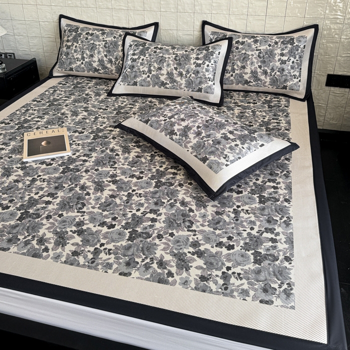 91家纺网 家纺一手货源 找家纺 懒猫家纺 2026新款800D数码印花大版冰藤凉席 奈洛拉