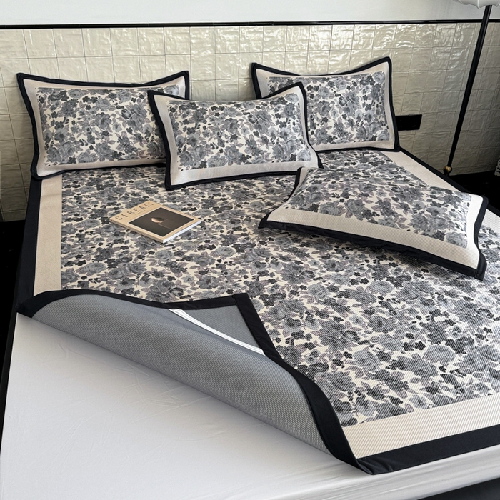 91家纺网 家纺一手货源 找家纺 懒猫家纺 2026新款800D数码印花大版冰藤凉席 奈洛拉