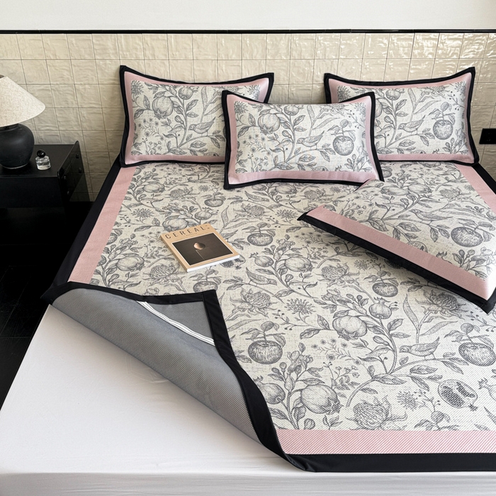 91家纺网 家纺一手货源 找家纺 懒猫家纺 2026新款800D数码印花大版冰藤凉席 妮莉丝