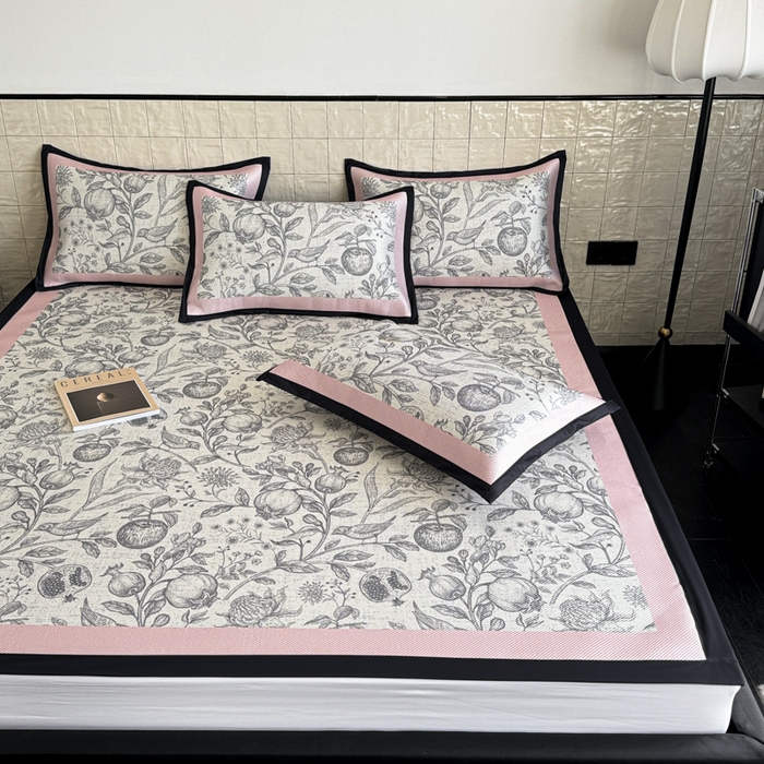 91家纺网 家纺一手货源 找家纺 懒猫家纺 2026新款800D数码印花大版冰藤凉席 妮莉丝