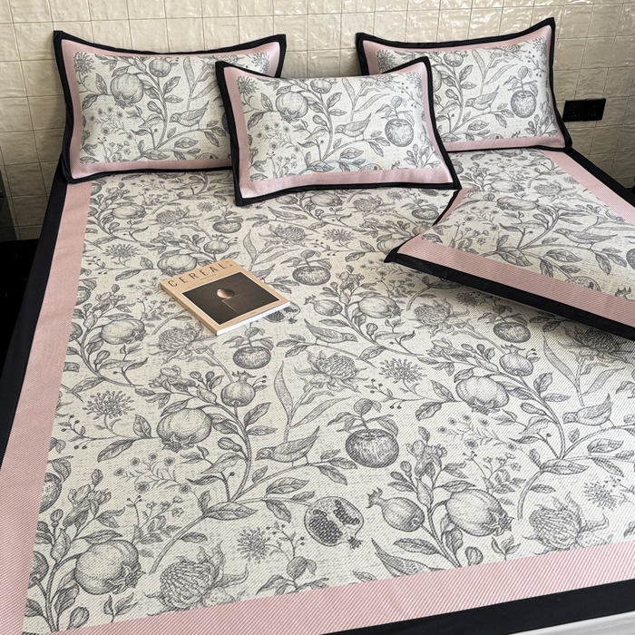 91家纺网 家纺一手货源 找家纺 懒猫家纺 2026新款800D数码印花大版冰藤凉席 妮莉丝