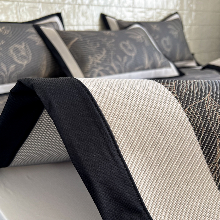 91家纺网 家纺一手货源 找家纺 懒猫家纺 2026新款800D数码印花大版冰藤凉席 欧瑞亚