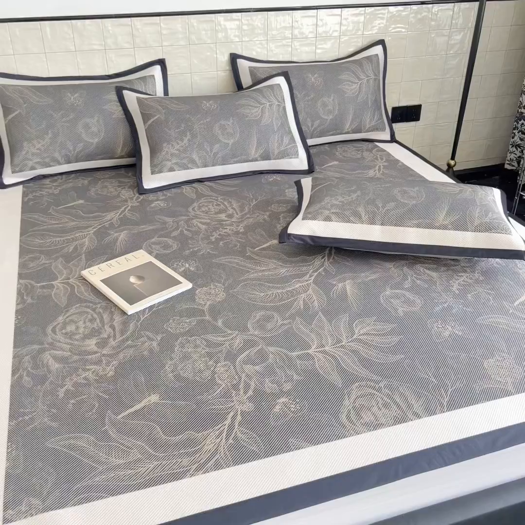 91家纺网 家纺一手货源 找家纺 懒猫家纺 2026新款800D数码印花大版冰藤凉席 欧瑞亚