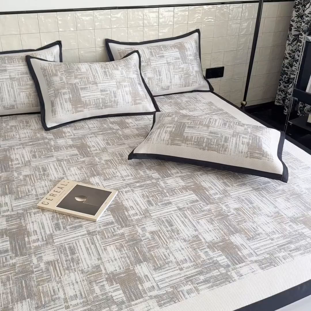 91家纺网 家纺一手货源 找家纺 懒猫家纺 2026新款800D数码印花大版冰藤凉席 伊丽雅