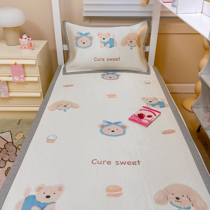 懒猫家纺 2026新款600D数码印花大版学生宿舍冰藤凉席 温柔小熊