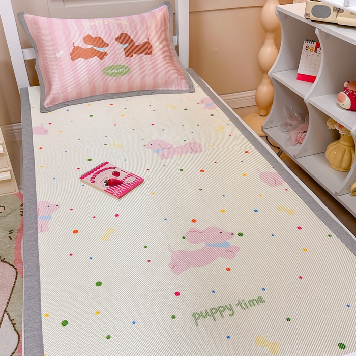 懒猫家纺 2026新款600D数码印花大版学生宿舍冰藤凉席 小狗时光