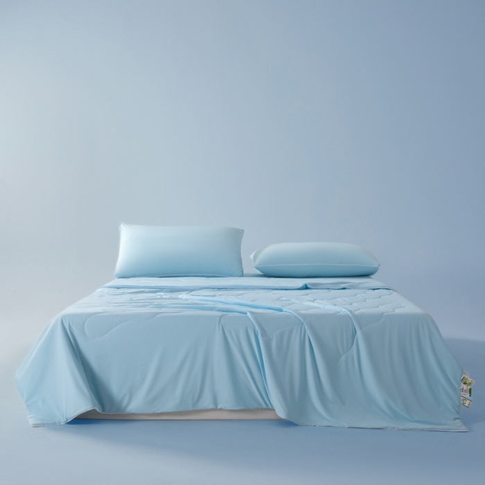 91家纺网 家纺一手货源 找家纺 鑫琪莱家纺 2026新款锦氨凉感Yoga系列夏被 海洋蓝