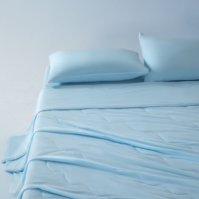 91家纺网 家纺一手货源 找家纺 鑫琪莱家纺 2026新款锦氨凉感Yoga系列夏被 海洋蓝