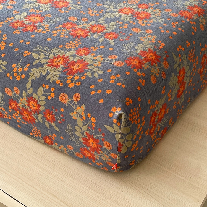 91家纺网 家纺一手货源 找家纺 春皖家纺 2026新款全棉纯棉拉链款双层纱床笠单床笠床笠单件 月临