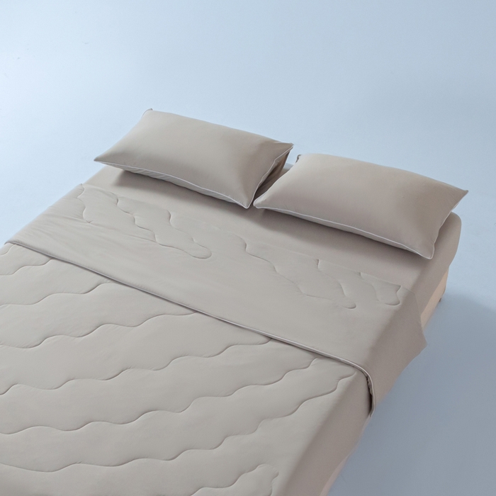 91家纺网 家纺一手货源 找家纺 鑫琪莱家纺 2026新款锦氨凉感Yoga系列夏被 绅士灰