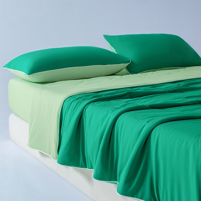 91家纺网 家纺一手货源 找家纺 鑫琪莱家纺 2026新款锦氨凉感Yoga系列夏被 西瓜绿