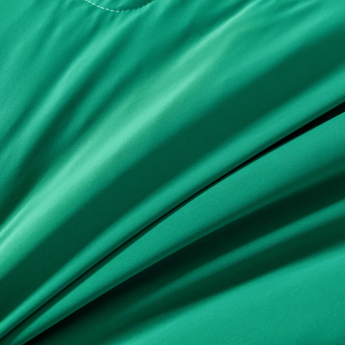 91家纺网 家纺一手货源 找家纺 鑫琪莱家纺 2026新款锦氨凉感Yoga系列夏被 西瓜绿