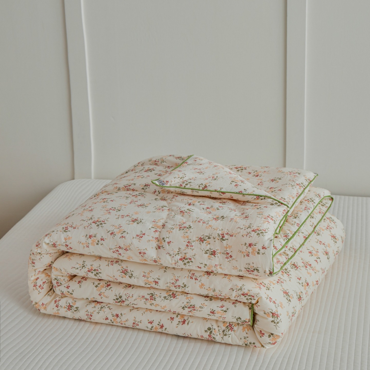 91家纺网 家纺一手货源 找家纺 （总）尊妙被业 2026新款小奶芙大豆夏被夏凉被空调被