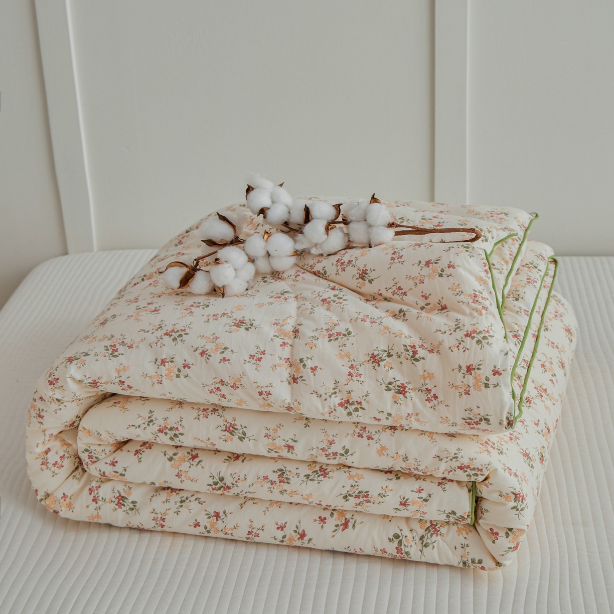 91家纺网 家纺一手货源 找家纺 尊妙被业 2026新款小奶芙大豆夏被夏凉被空调被 安冉之夏