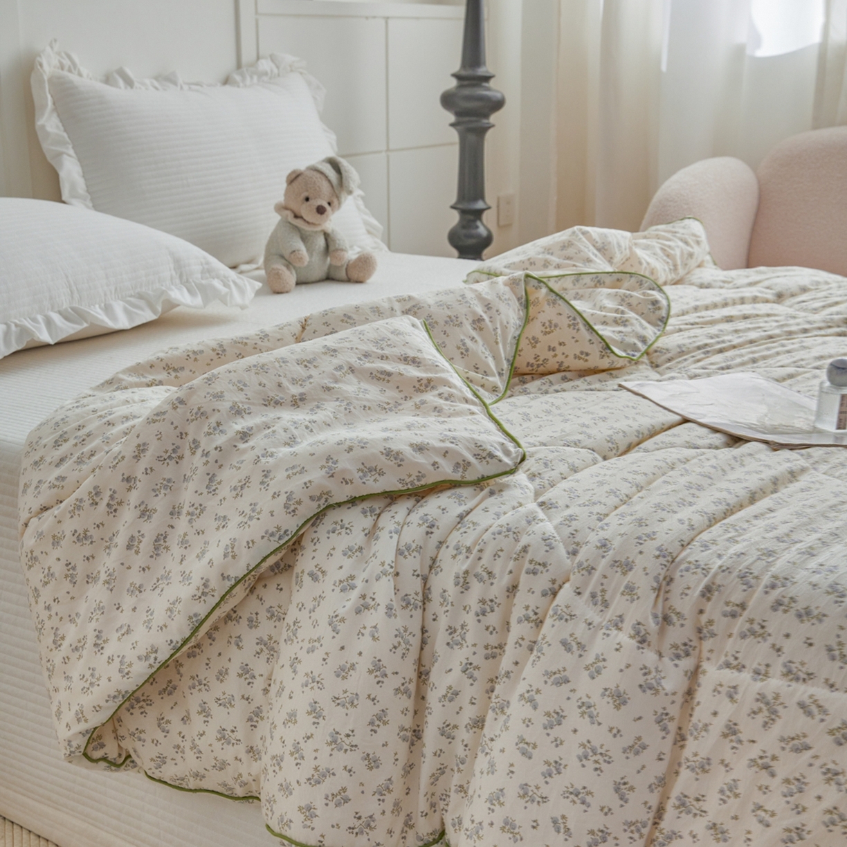 91家纺网 家纺一手货源 找家纺 尊妙被业 2026新款小奶芙大豆夏被夏凉被空调被 春日浮光