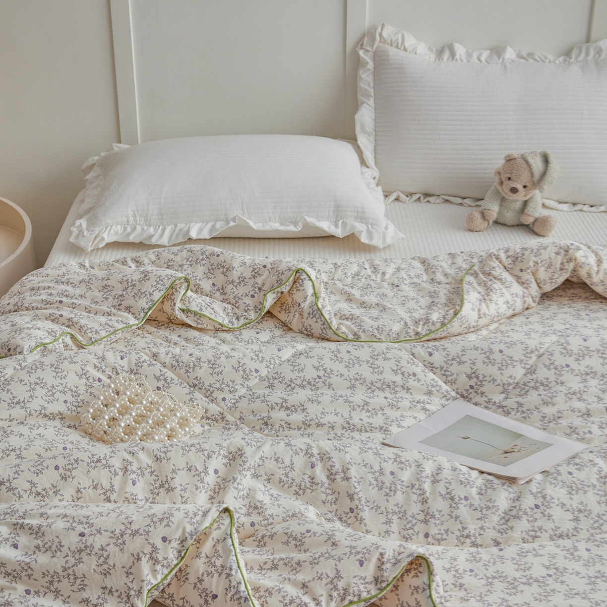 91家纺网 家纺一手货源 找家纺 尊妙被业 2026新款小奶芙大豆夏被夏凉被空调被 花连枝