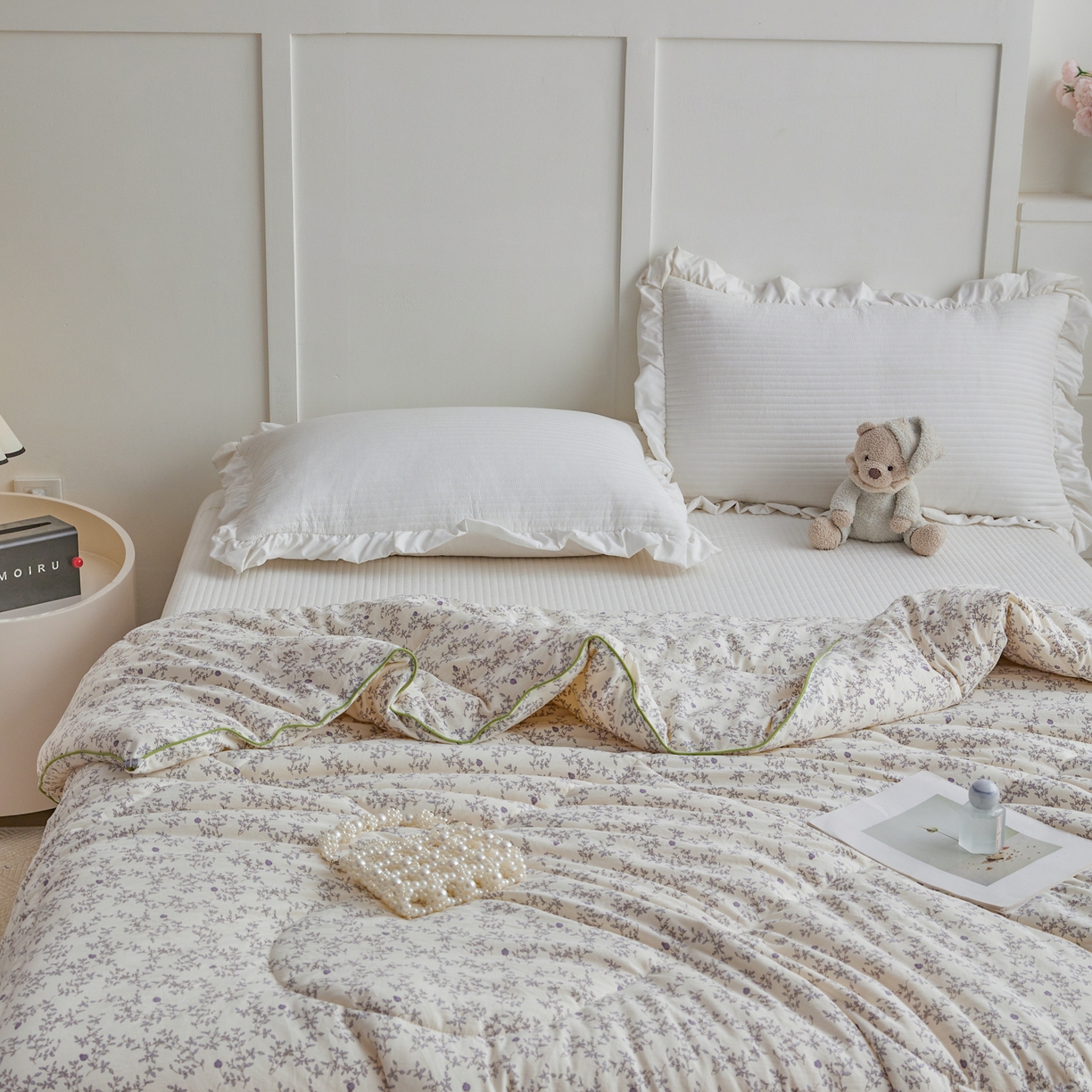 91家纺网 家纺一手货源 找家纺 尊妙被业 2026新款小奶芙大豆夏被夏凉被空调被 花连枝