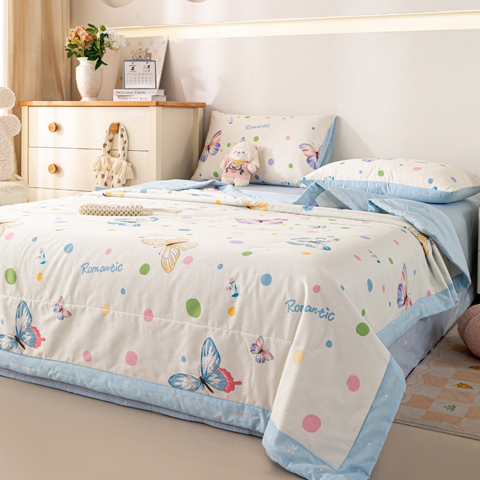 91家纺网 家纺一手货源 找家纺 红日子纺织品 2026新款全棉印花夏被夏凉被空调被 蝶舞