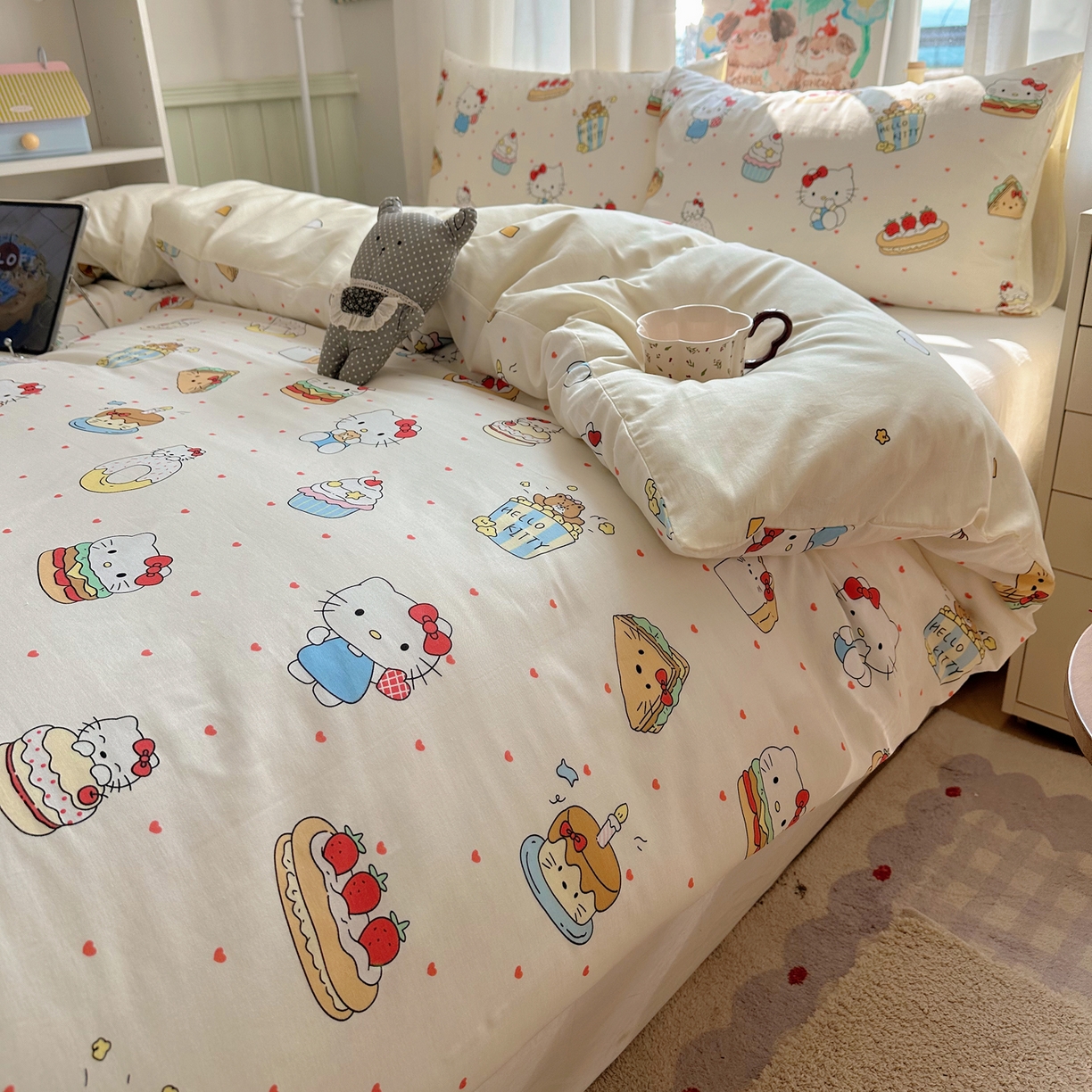 91家纺网 家纺一手货源 找家纺 六巷胡同 2026新款40支全棉13070INS卡通单品被套 爱心汉堡喵