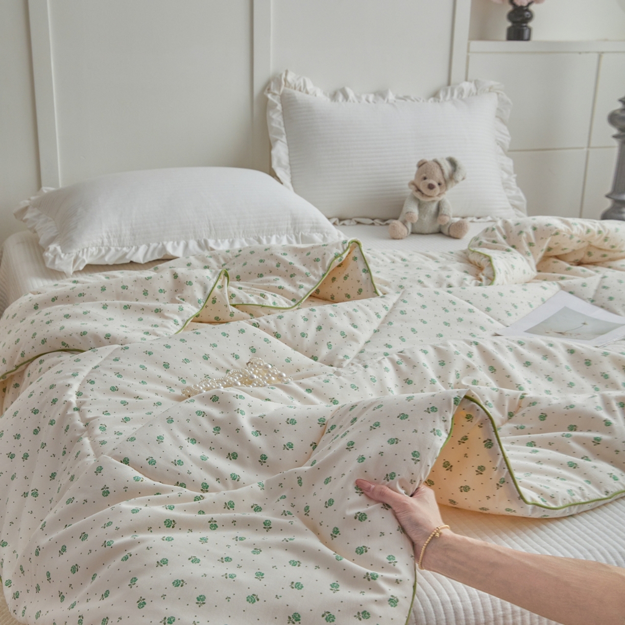 91家纺网 家纺一手货源 找家纺 尊妙被业 2026新款小奶芙大豆夏被夏凉被空调被 曼塔玫瑰