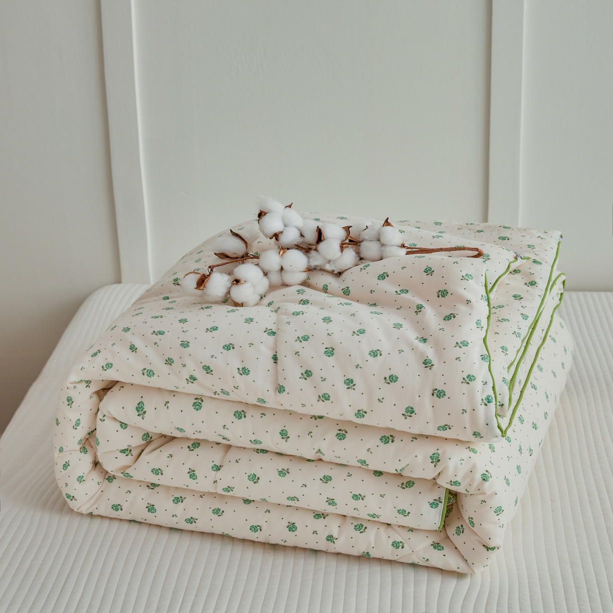 91家纺网 家纺一手货源 找家纺 尊妙被业 2026新款小奶芙大豆夏被夏凉被空调被 曼塔玫瑰