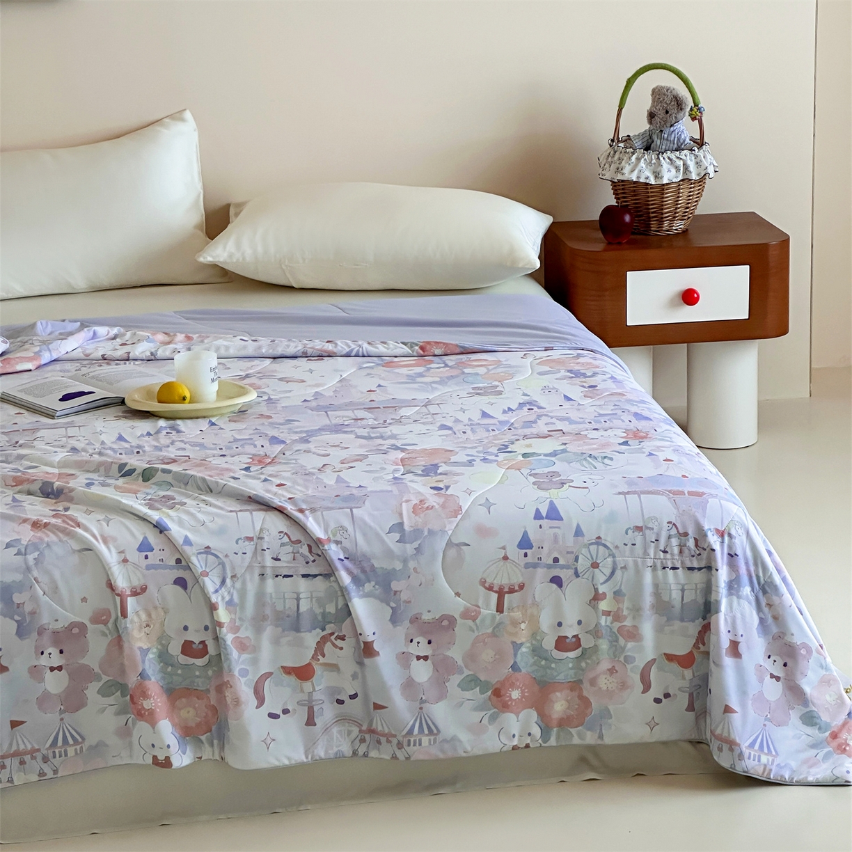 91家纺网 家纺一手货源 找家纺 傲蕾良品 2026新款【冷凝一号】高定锦氨针织蚕丝冰皮被 缤纷乐园