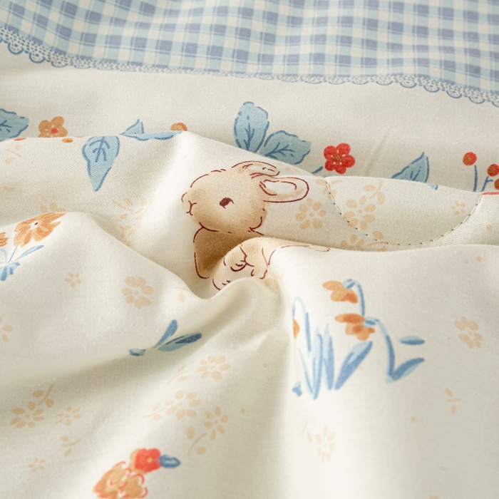 91家纺网 家纺一手货源 找家纺 红日子纺织品 2026新款全棉印花夏被夏凉被空调被 花宠乐章