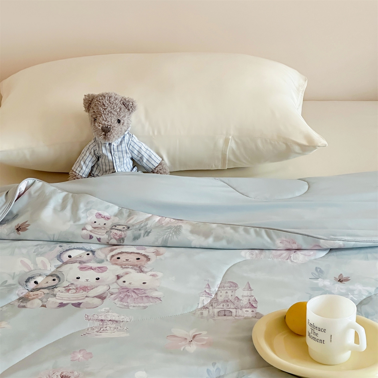 91家纺网 家纺一手货源 找家纺 傲蕾良品 2026新款【冷凝一号】高定锦氨针织蚕丝冰皮被 布偶娃娃