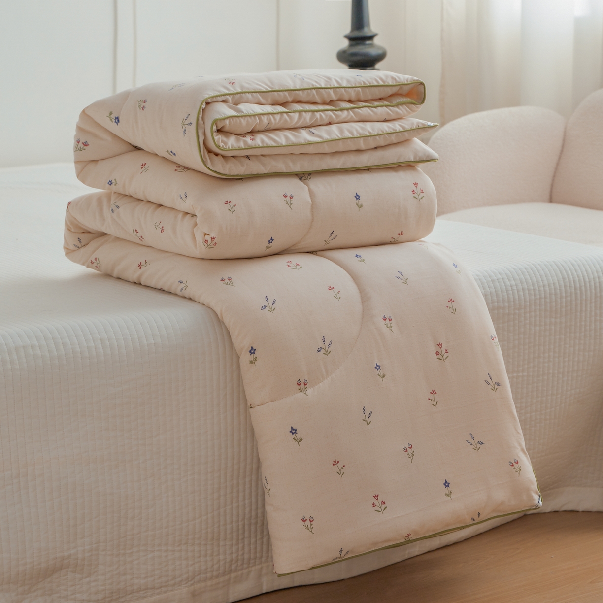 91家纺网 家纺一手货源 找家纺 尊妙被业 2026新款小奶芙大豆夏被夏凉被空调被 杏花微雨