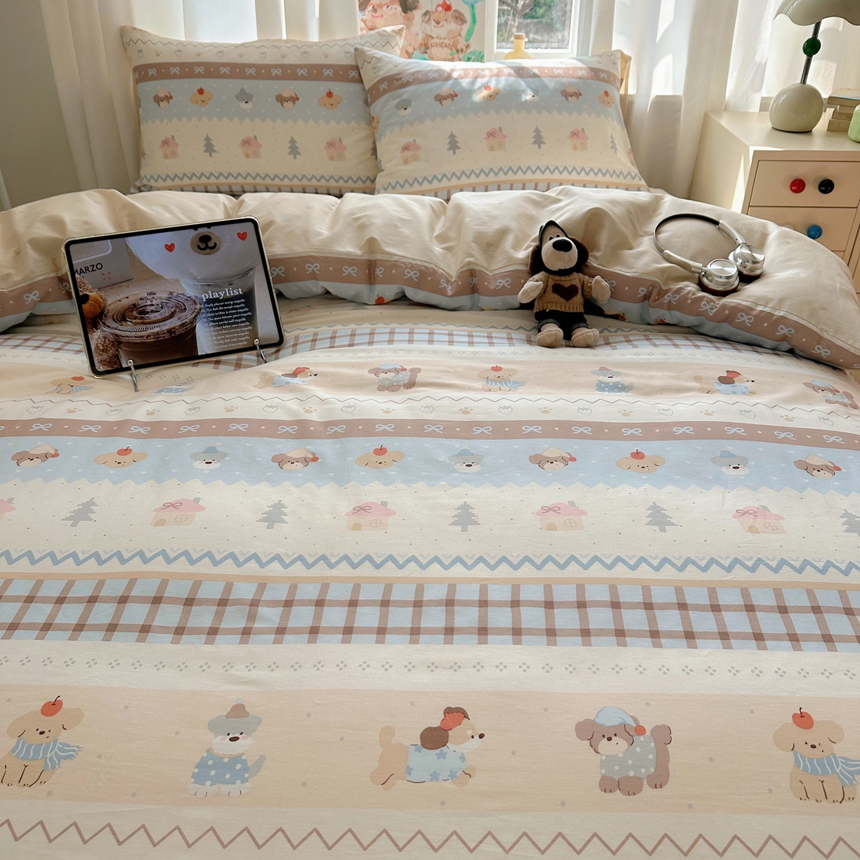 91家纺网 家纺一手货源 找家纺 六巷胡同 2026新款40支全棉13070INS卡通单品被套 费尔岛狗狗