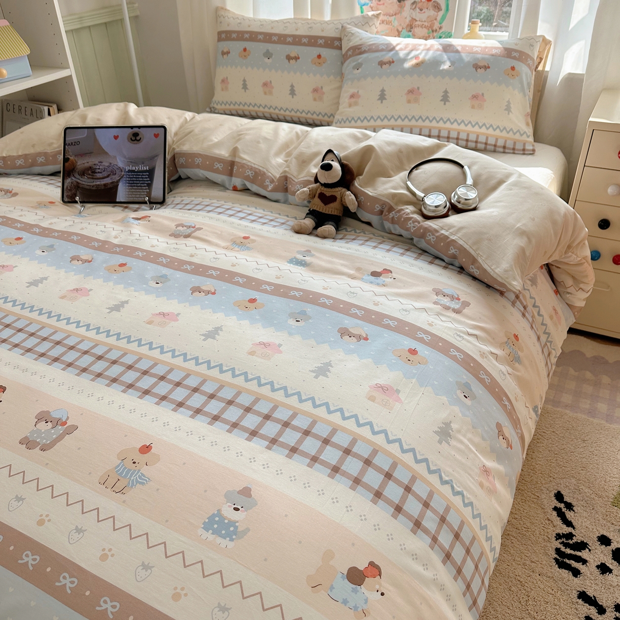 91家纺网 家纺一手货源 找家纺 六巷胡同 2026新款40支全棉13070INS卡通单品被套 费尔岛狗狗